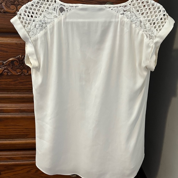 Express Lace Shoulder Top - Picture 2 of 2